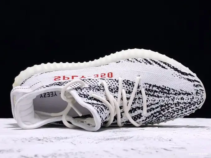 Adidas Yeezy Black Boost White V2 CP9654 350 Zebra 0529